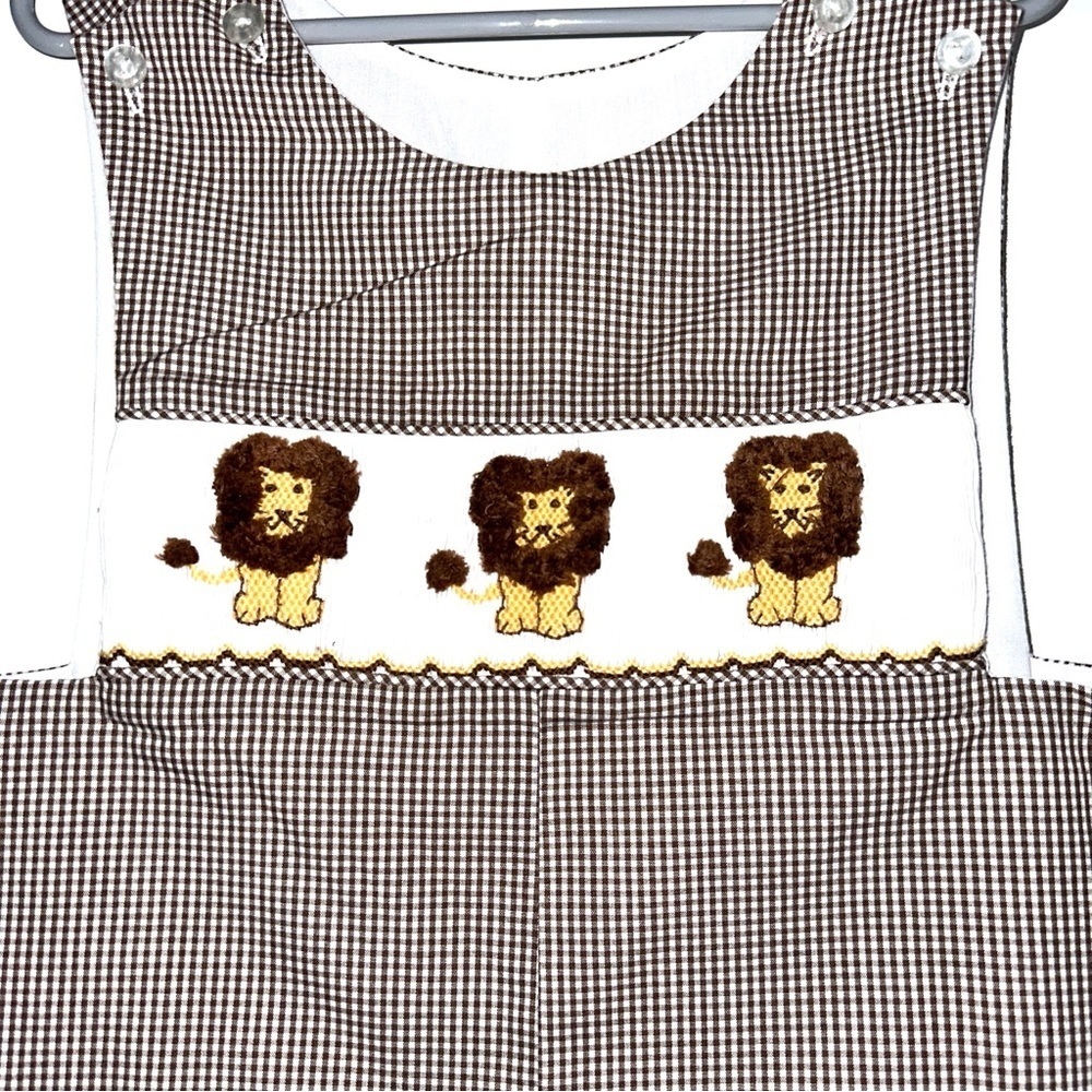 Boy’s Banana Split Lion Smocked Longall - Picture 2 of 5